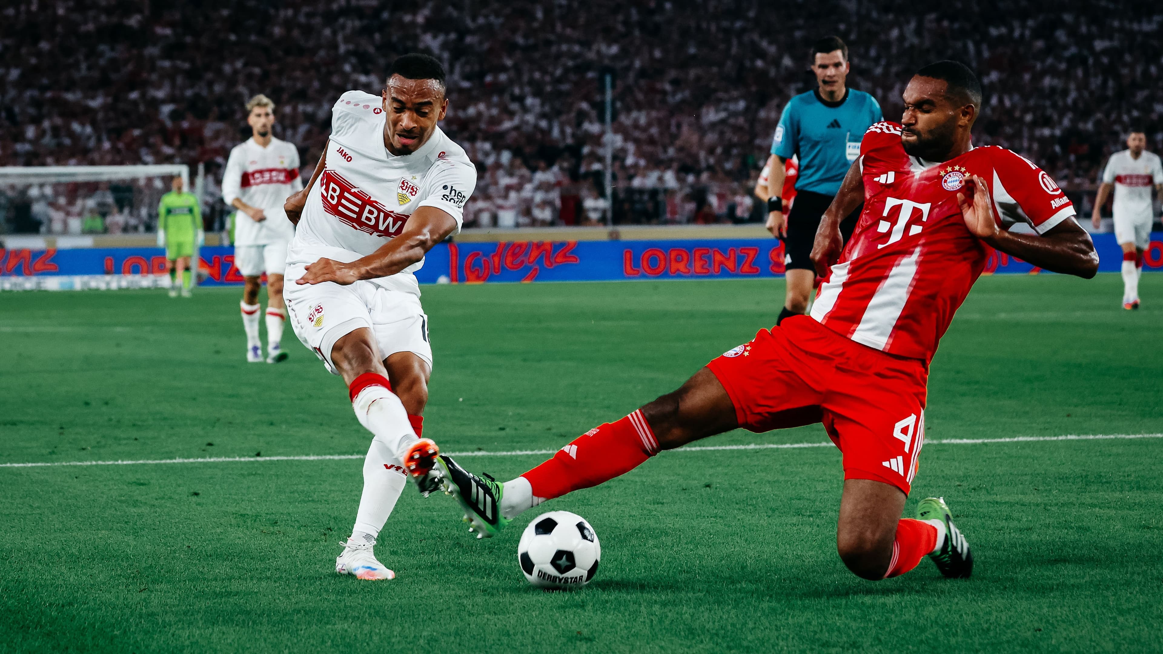 FC Bayern München vs. VfB Stuttgart
